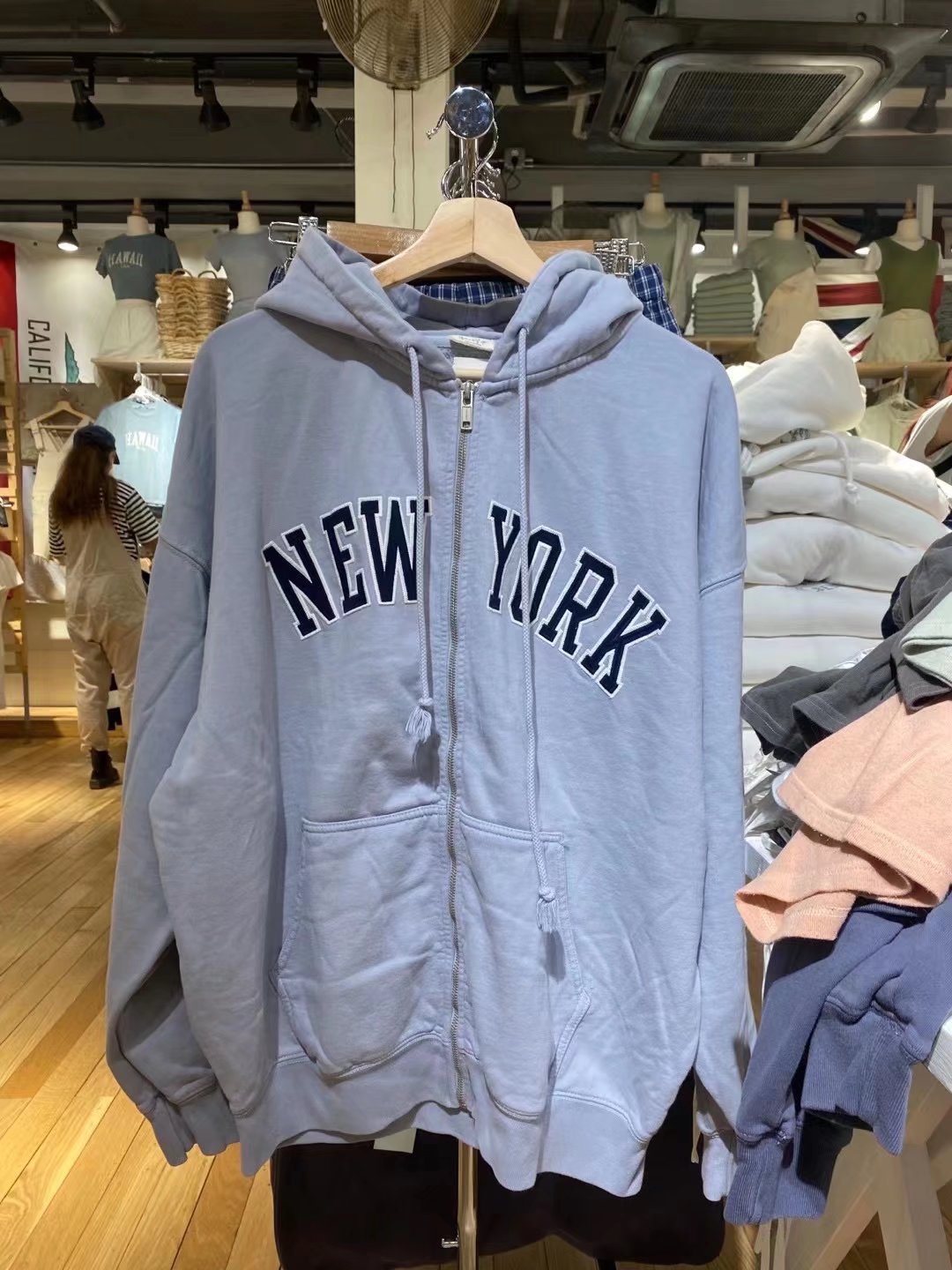 American Vintage White Zip-Up Hoodie | NEW YORK Embroidered Loose Fit Jacket for Fall & Winter