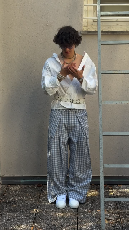 Unisex Pleated Checkered Wide-Leg Pants – Minimalist Retro Loose Trousers, Gender-Neutral Design for Stylish Everyday Wear