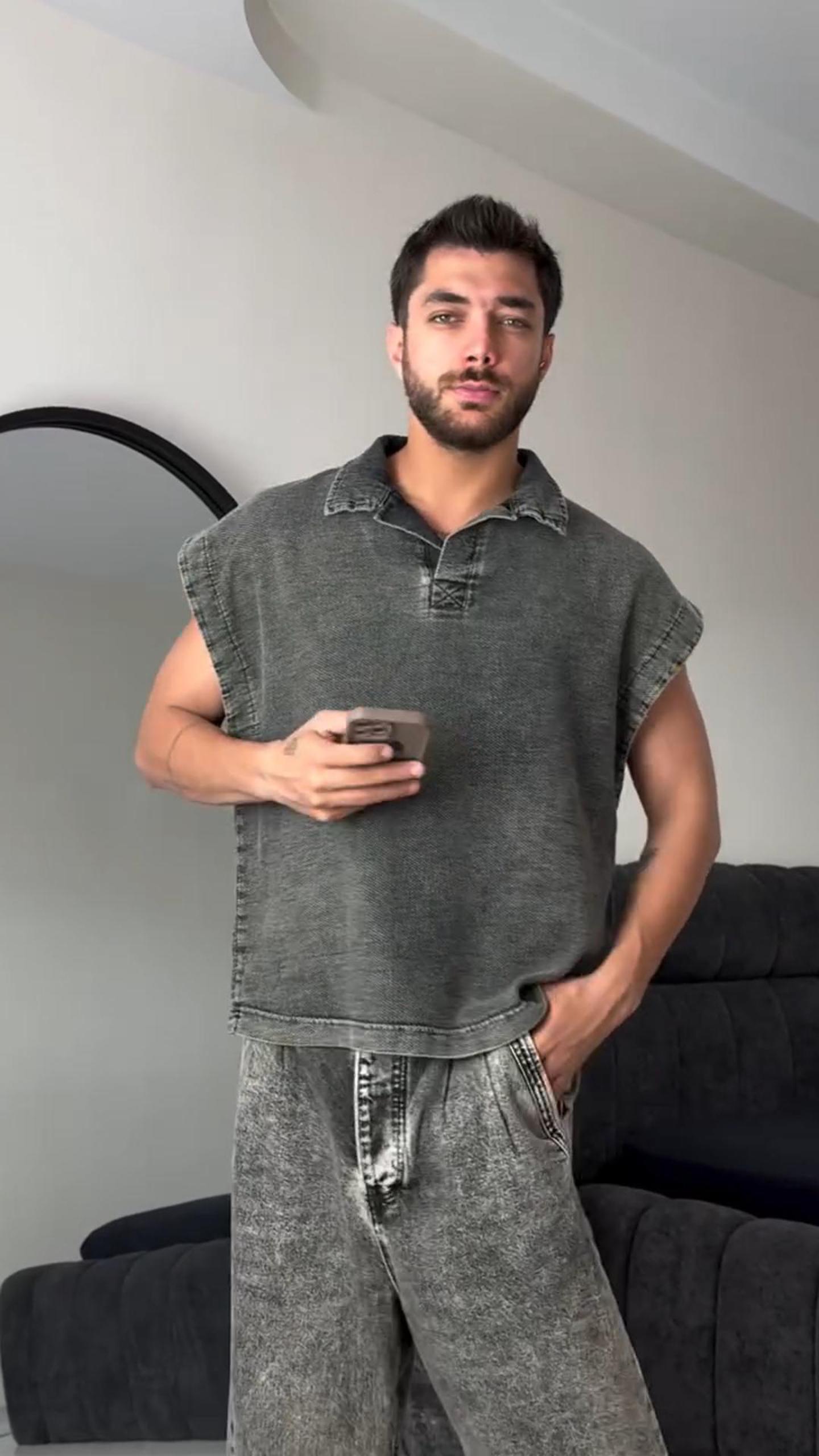 Men's Distressed Loose Casual Solid Color Sleeveless Vest