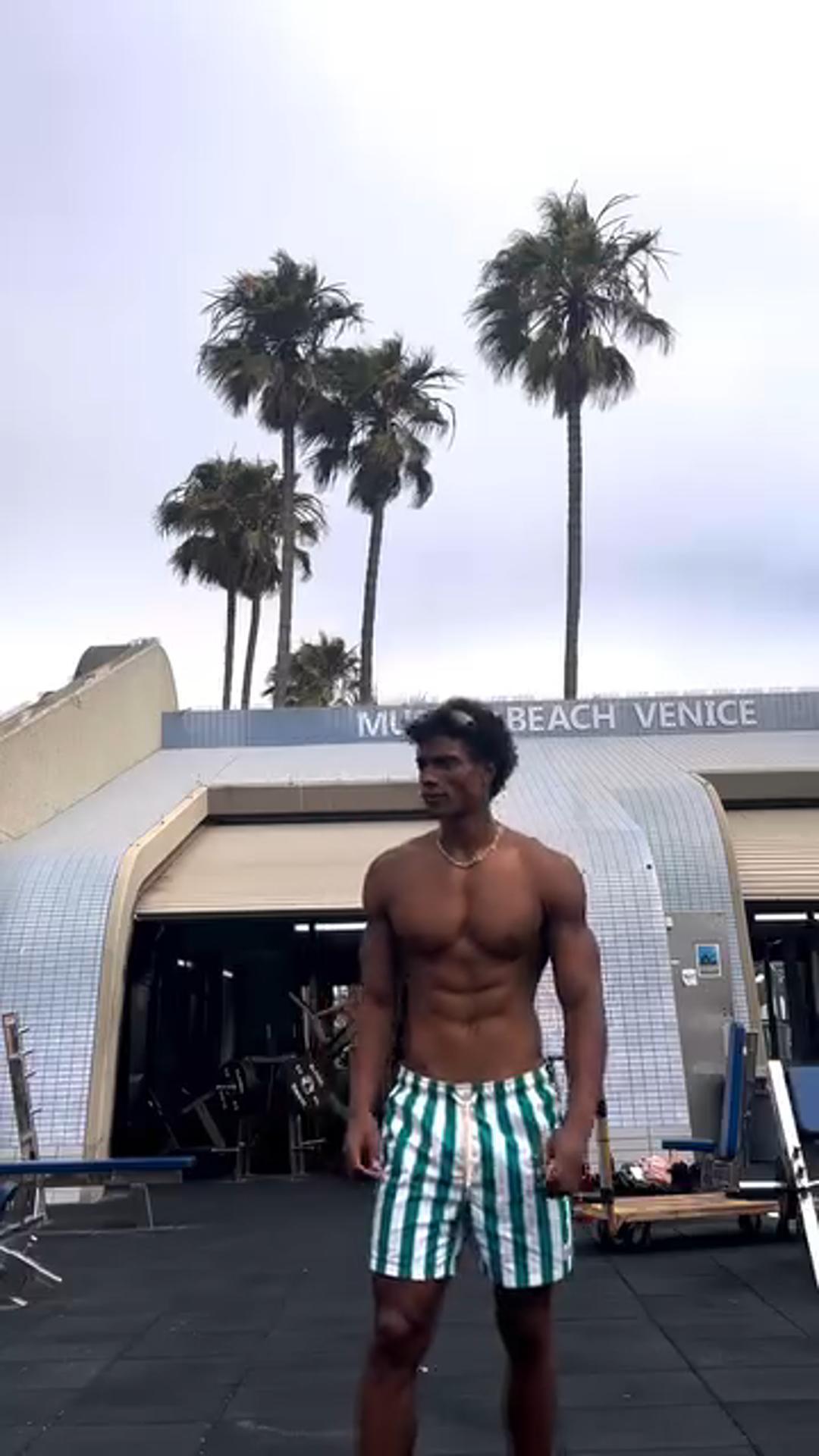 Stripe Printed Fashion Casual Shorts Loose Beach Pants