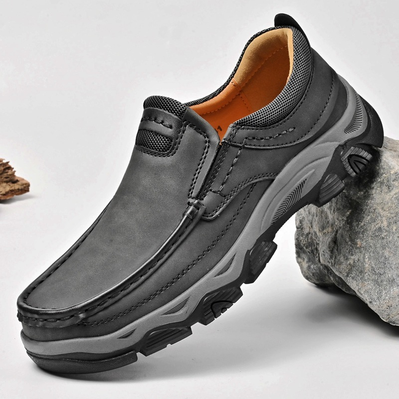 Slip-On Men's Loafers，Business Casual Penny Shoes For Men