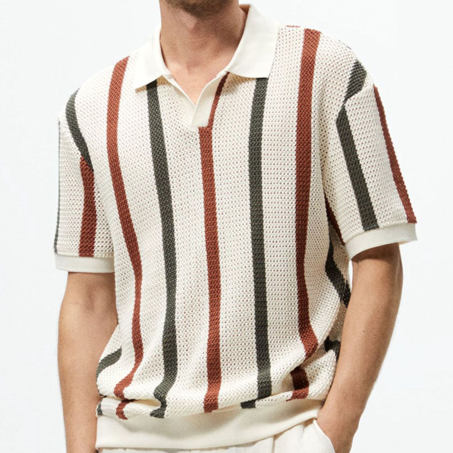 Stylish casual striped knitted short-sleeved polo shirt