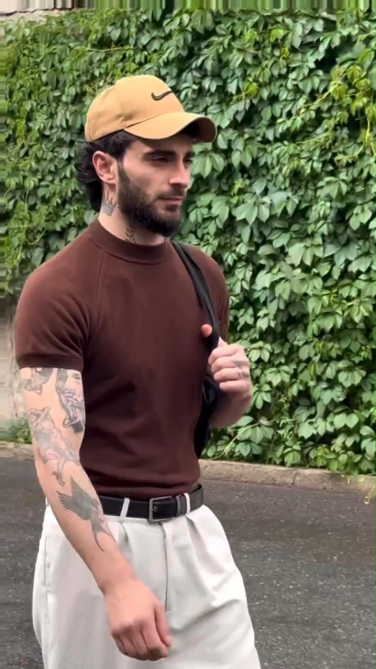 Men's Summer Round Neck Design Slim Short Sleeves