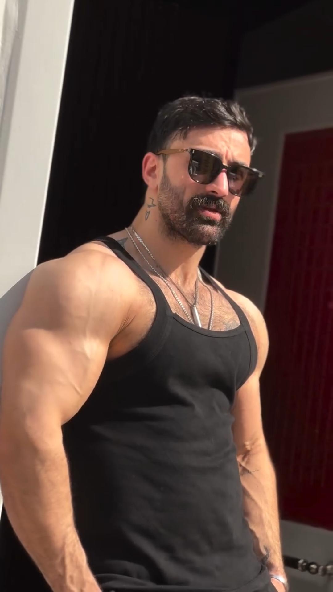 Men's Solid Color Ribbed Cotton High Elastic Close-Fitting Sweat-Absorbent Bottoming Single Vest