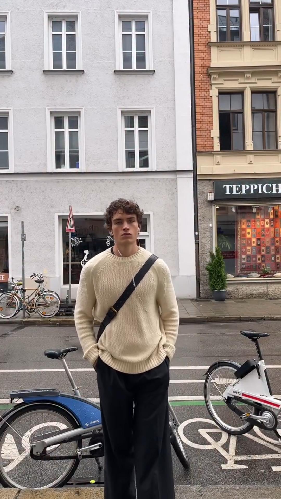 New Autumn And Winter Men's Cross-Border Casual Fashion Knitted Solid Color Sweater