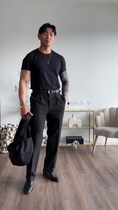 Men's Short-Sleeved Straight Shoulder Tops, Trendy Round Neck, Slim-Fit, Versatile Solid Color T-Shirt