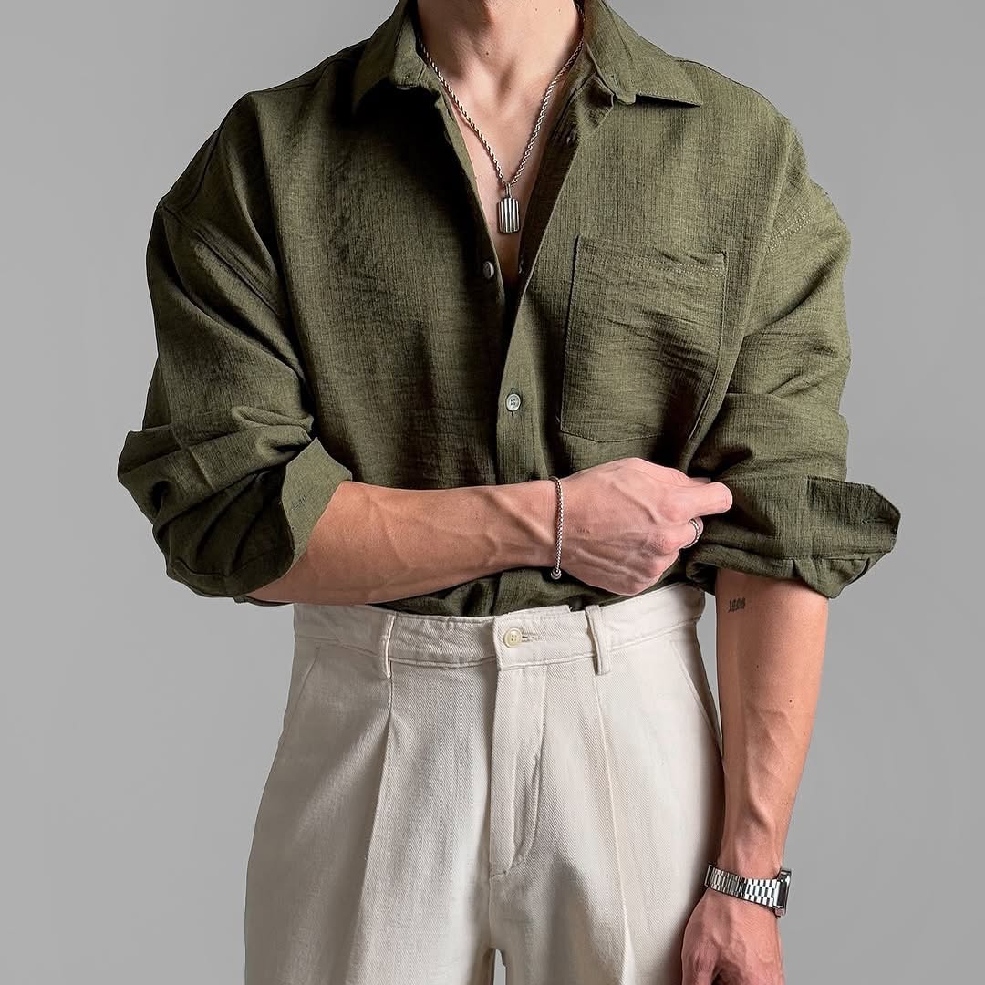 Men's Loose Fit Long-Sleeved Shirt, Versatile Design, Highlighting Mas