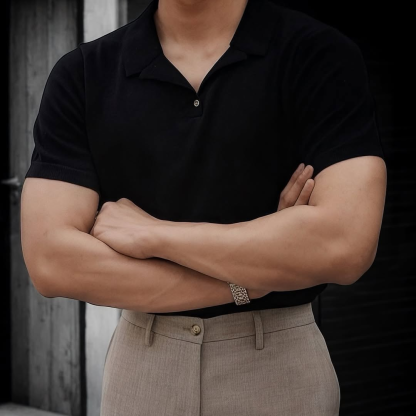 Men's Slim-Fit Ice Silk Fabric V-Neck Top, Slightly Stretchable Fabric, Cool And Breathable, Highlighting Masculine Charm