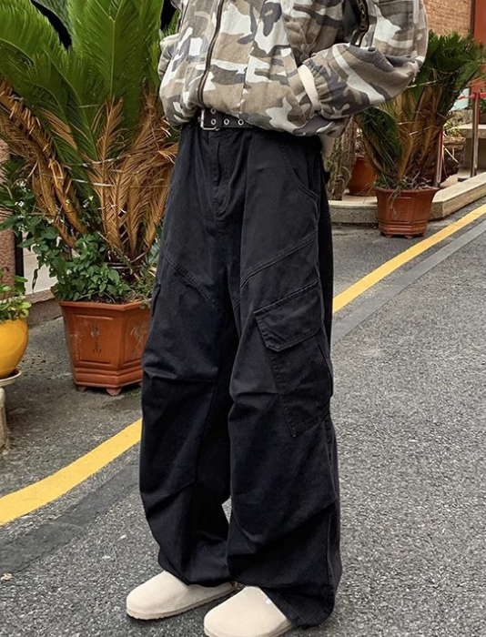 Men’s Vintage Cargo Pants – Spring Fall Loose Straight-Leg Workwear Trousers with Big Pockets, Retro Streetwear Style