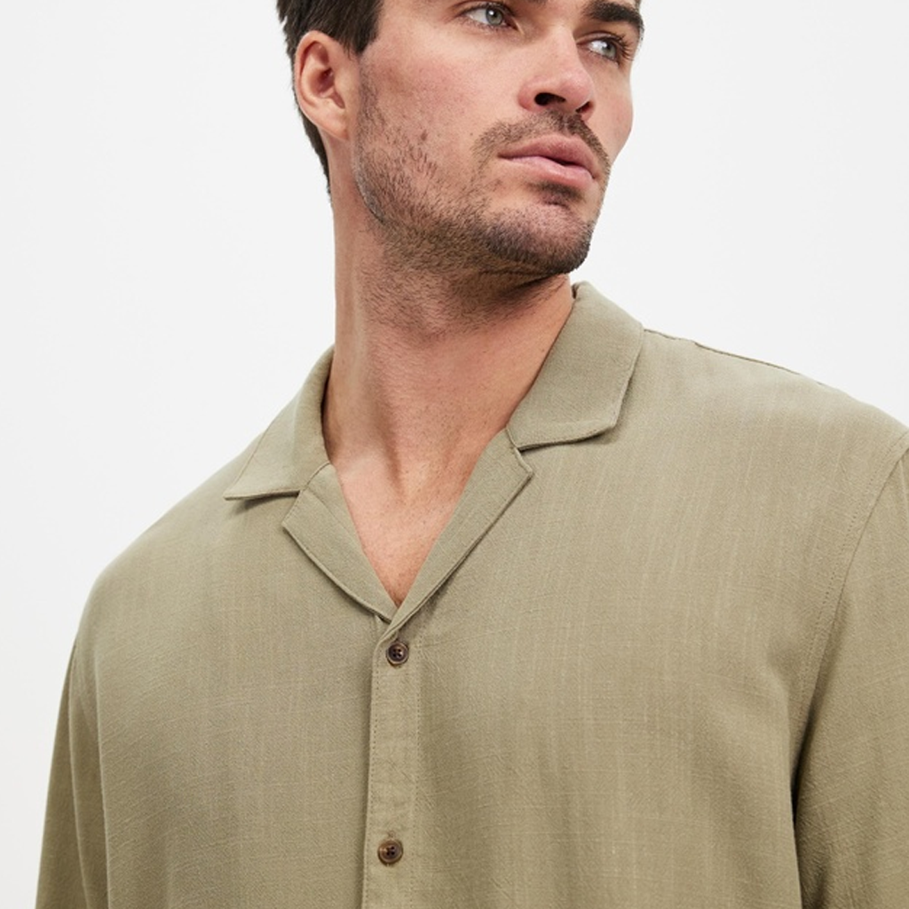 Textured Linen Resort Shirt