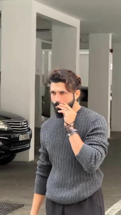 Twisted Solid Color Autumn And Winter New Men's Round Neck Pullover Knitted Slim Long Sleeve Sweater