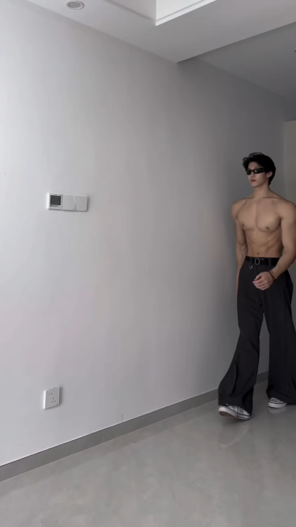 Men's Draped Wide-Leg Cropped Trousers, Trendy High-End Casual Brand, Loose Fit Straight-Leg Pants with a Fashionable Flowing Silhouette