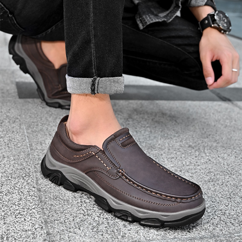 Slip-On Men's Loafers，Business Casual Penny Shoes For Men