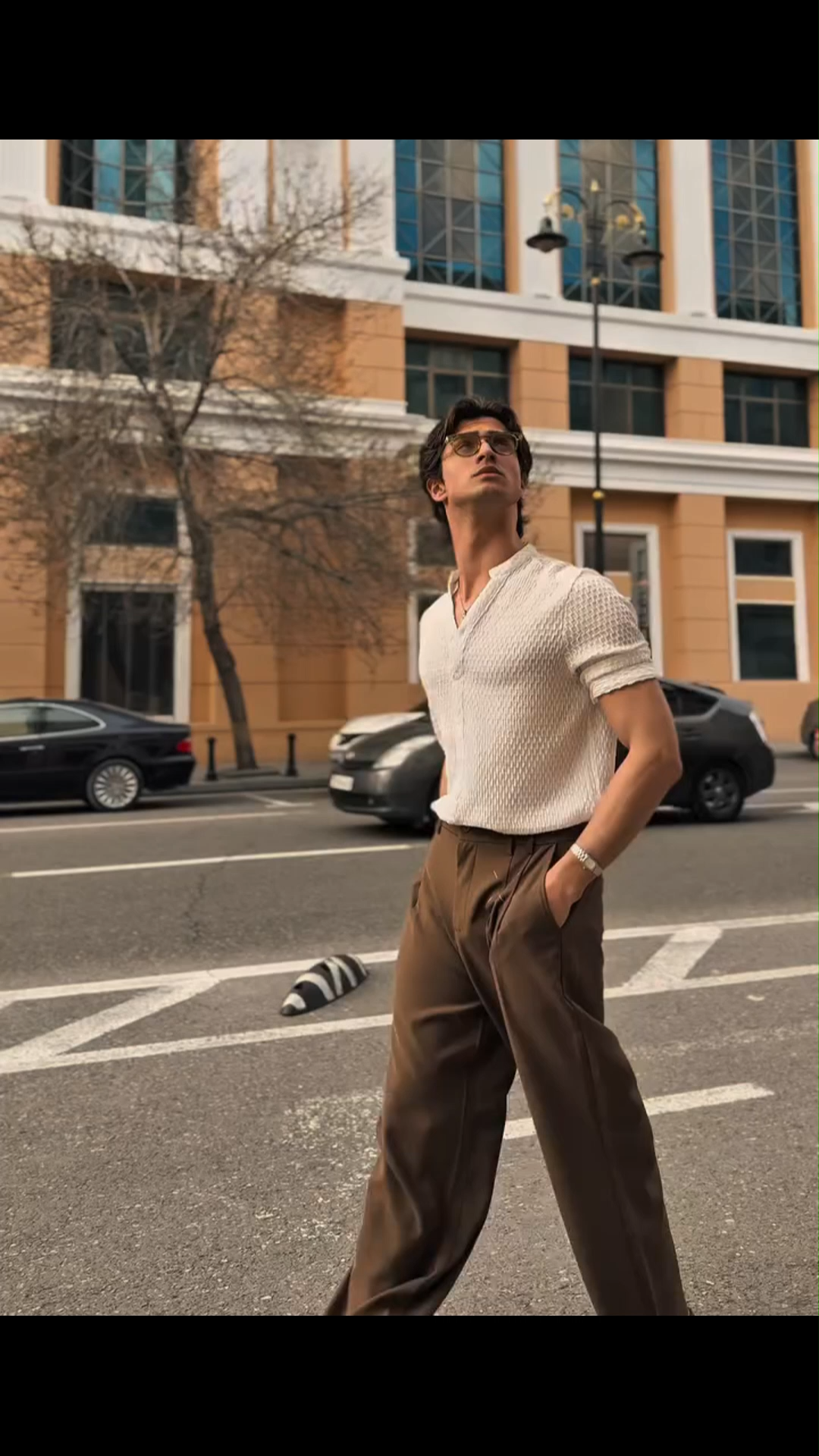 Men's Textured Short-Sleeved Shirt