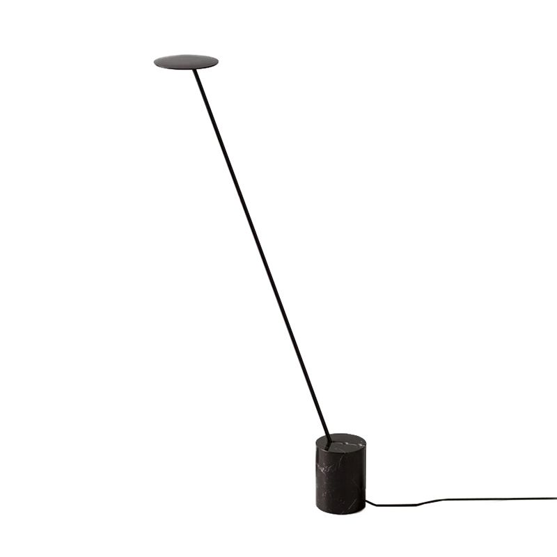 Valentina Nordic Modern LED Stehlampe Schwarz/Weiß Wohn/Schlafzimmer Metall