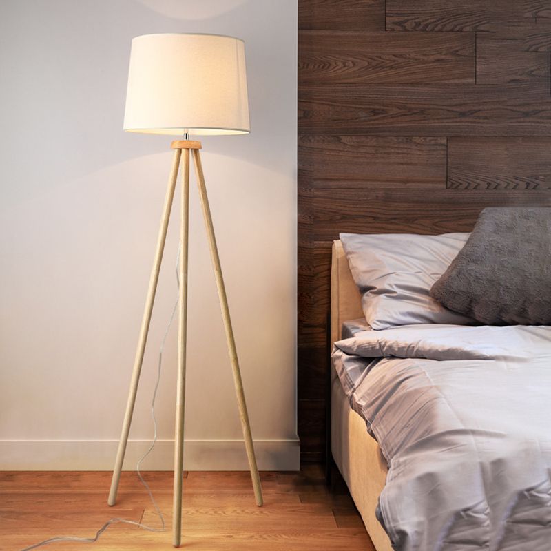 Muto Moderne LED Stehlampe Weiß Wohnzimmer/Schlafzimmer Holz/Stoff