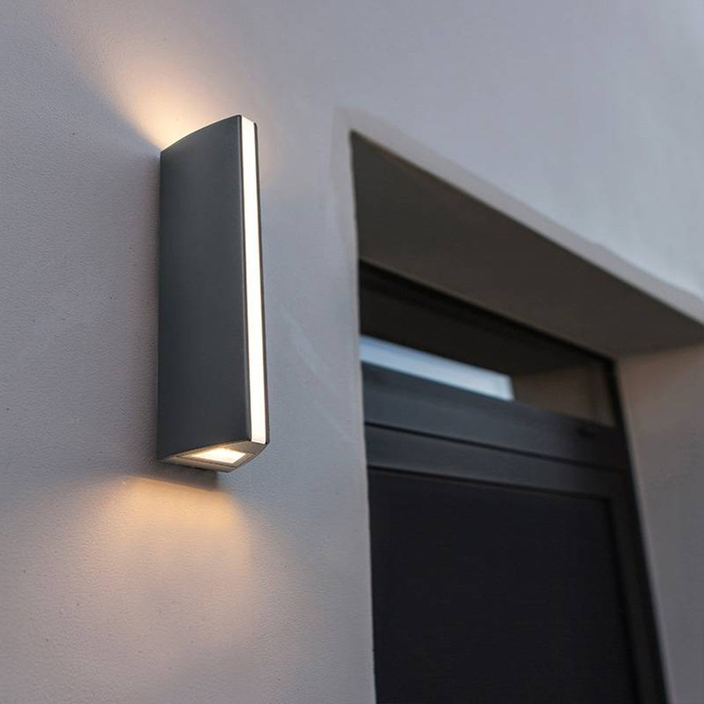 Orr Außenwandleuchte GEO, 2 Farben Garten, Flur, Balkon