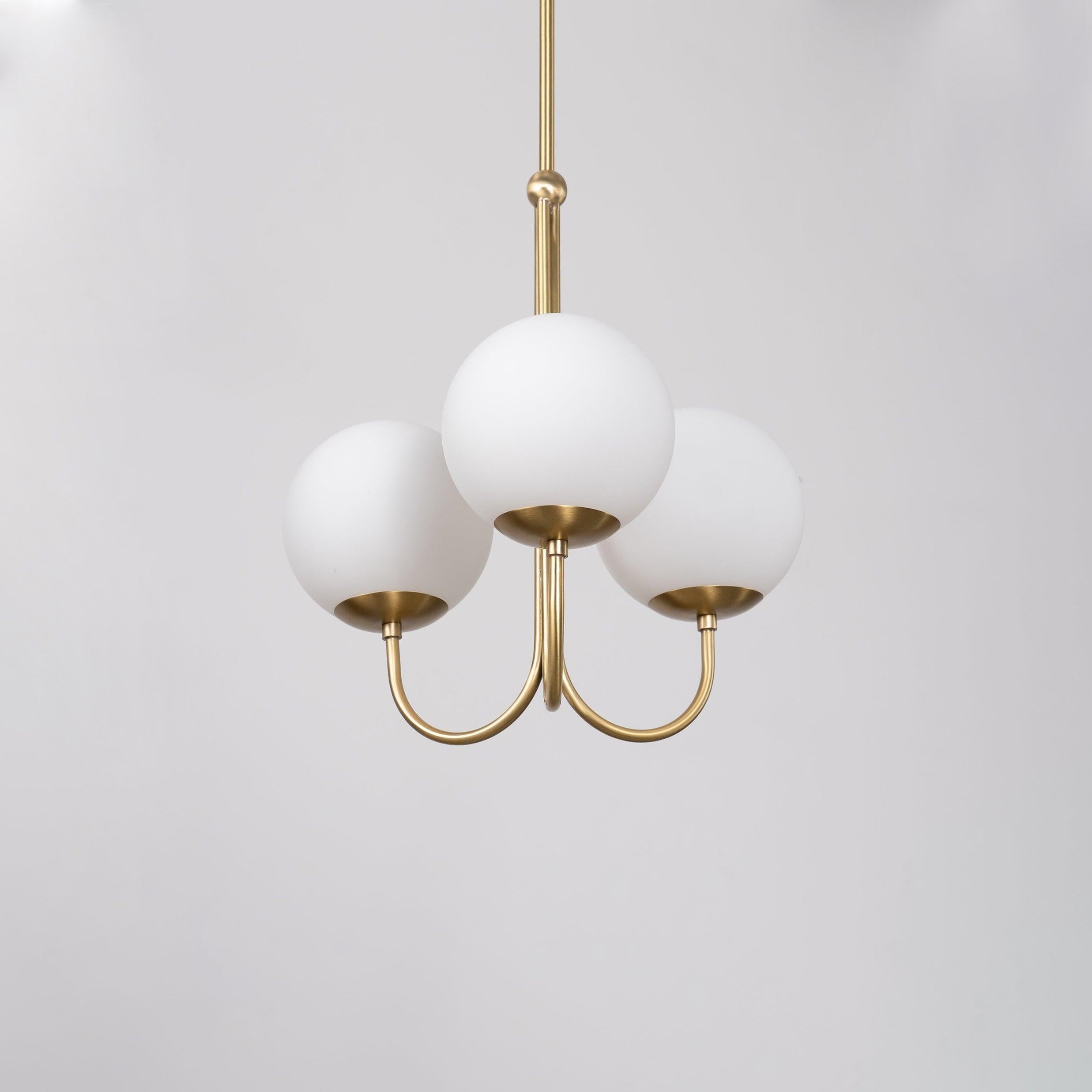 Mirelent Elegante Hängeleuchte aus Metall und Glas-Las Sola