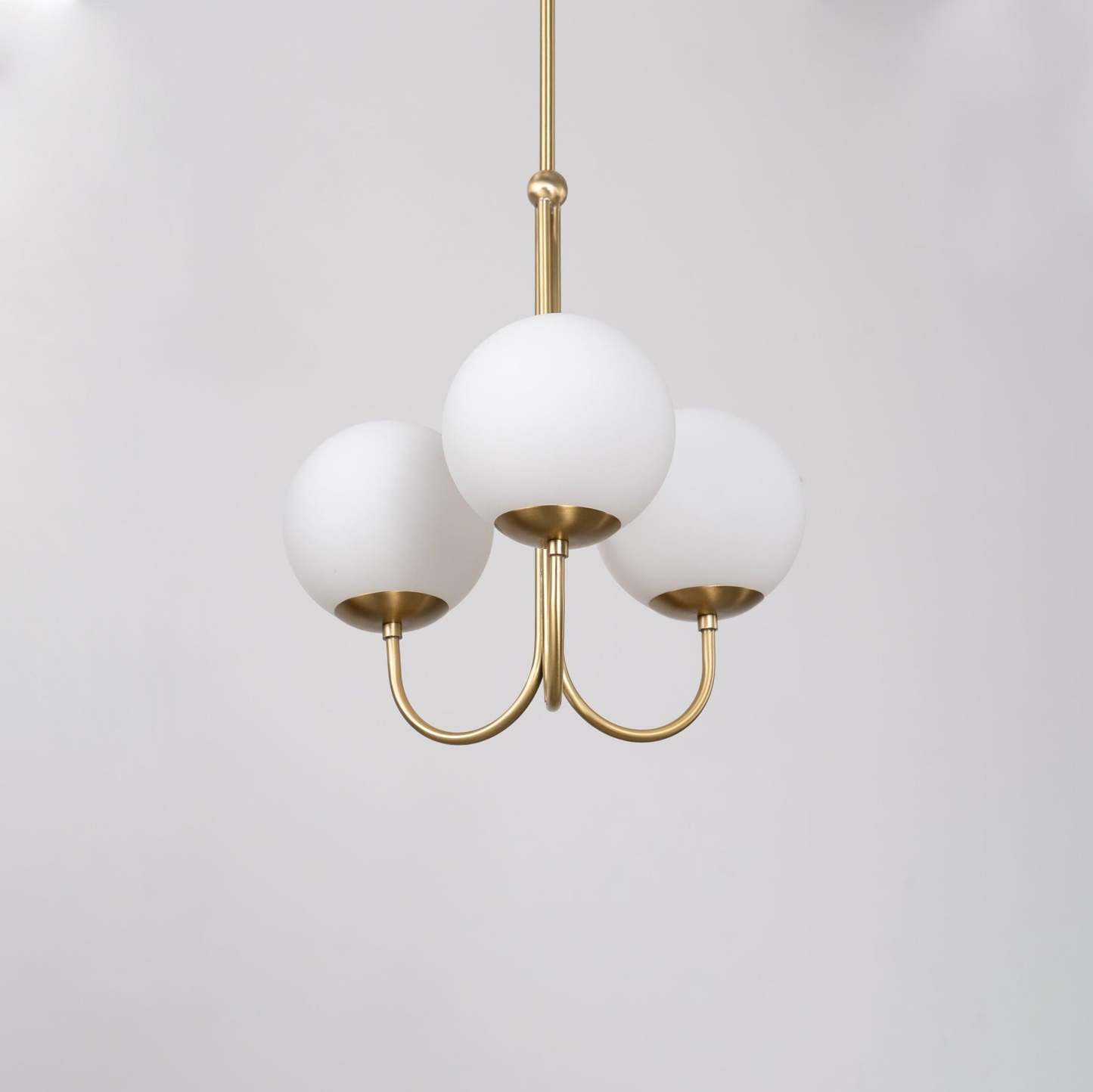 Mirelent Elegante Hängeleuchte aus Metall und Glas-Las Sola