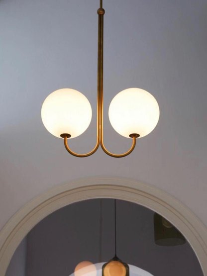 Mirelent Elegante Hängeleuchte aus Metall und Glas-Las Sola