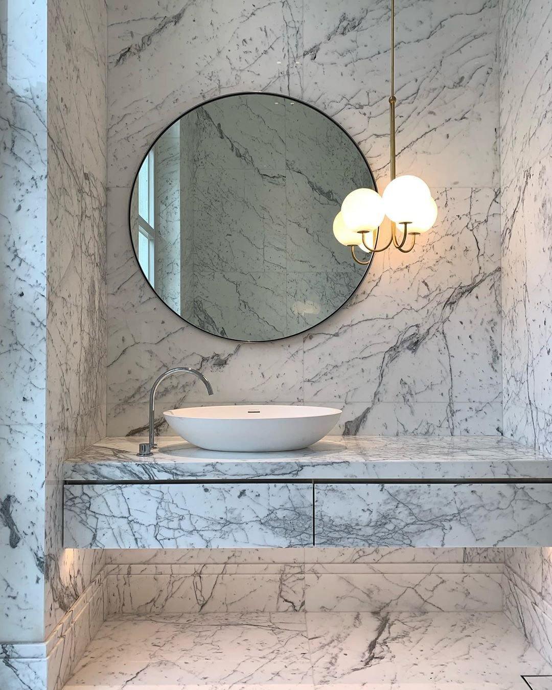 Mirelent Elegante Hängeleuchte aus Metall und Glas-Las Sola