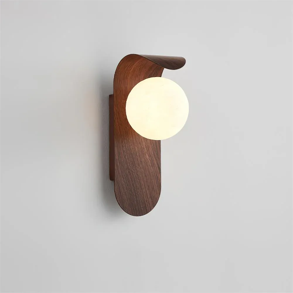 Modern Walnut Wood Wall Lamp - Muto Style