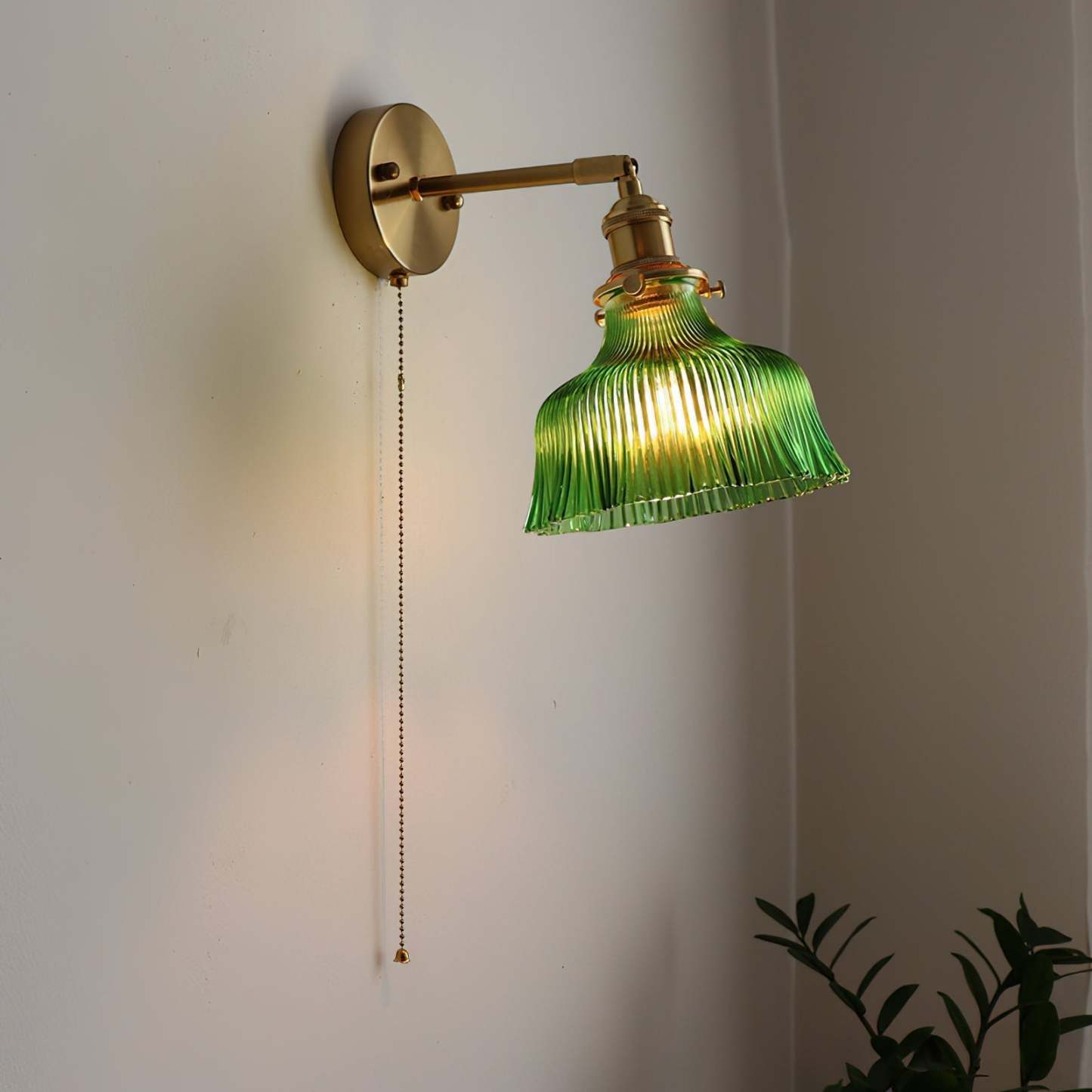 Cason Modern Brass Wall Lamp-Las Sola