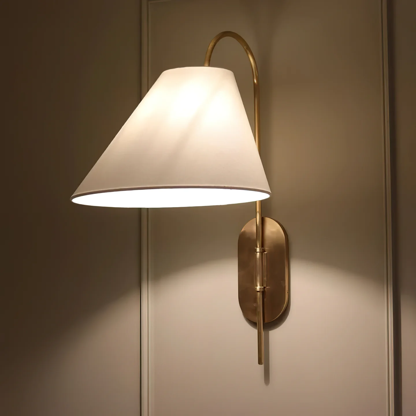 Carins Vintage Classical Metal  Fabric Wall Lamp Bedroom  Dining Room