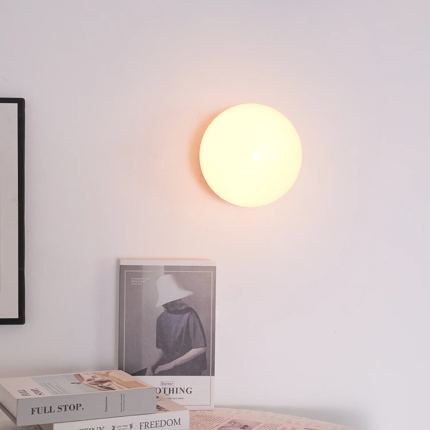 Elif Modern Marshmallow Rundes Glas Wandleuchte Rollos Schlafzimmer Flur