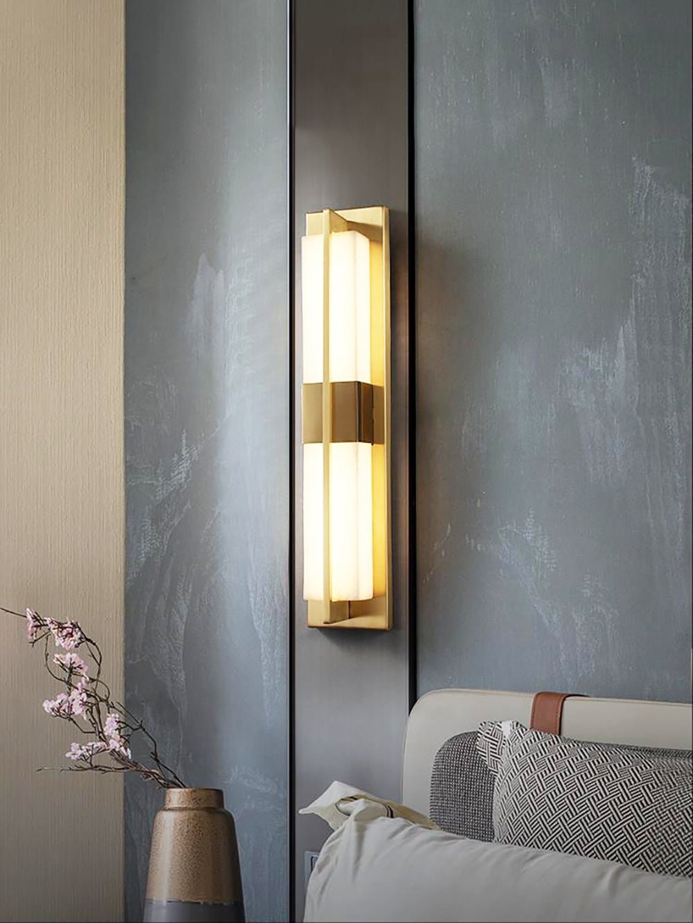 Caspian Alabaster Messing Wandleuchte-Las Sola