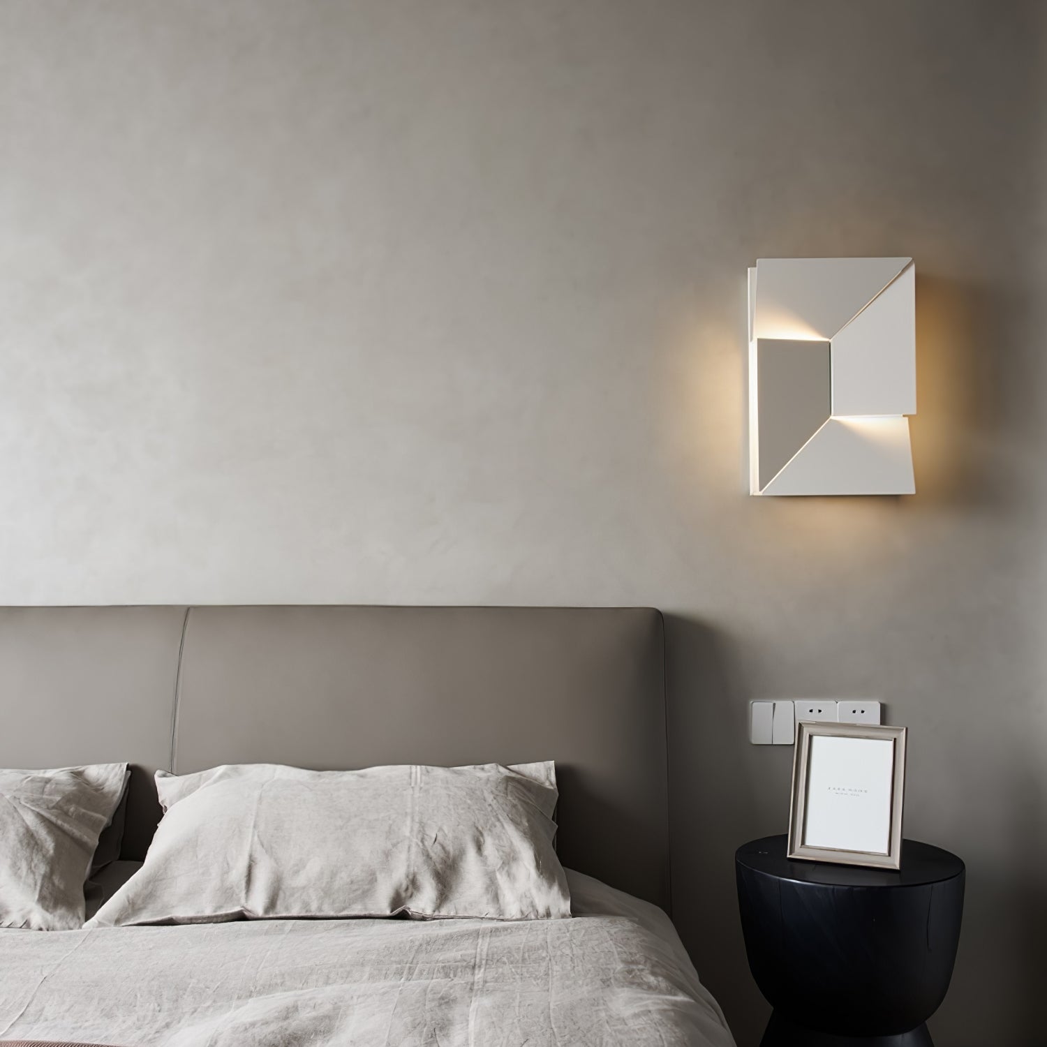 Kelsey Schatten Groß Sconce Wandleuchte-Las Sola