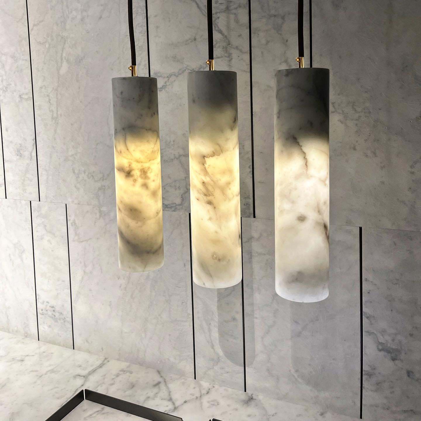 Nyxara Cluster Alabaster Pendelleuchte Treppe-Las Sola