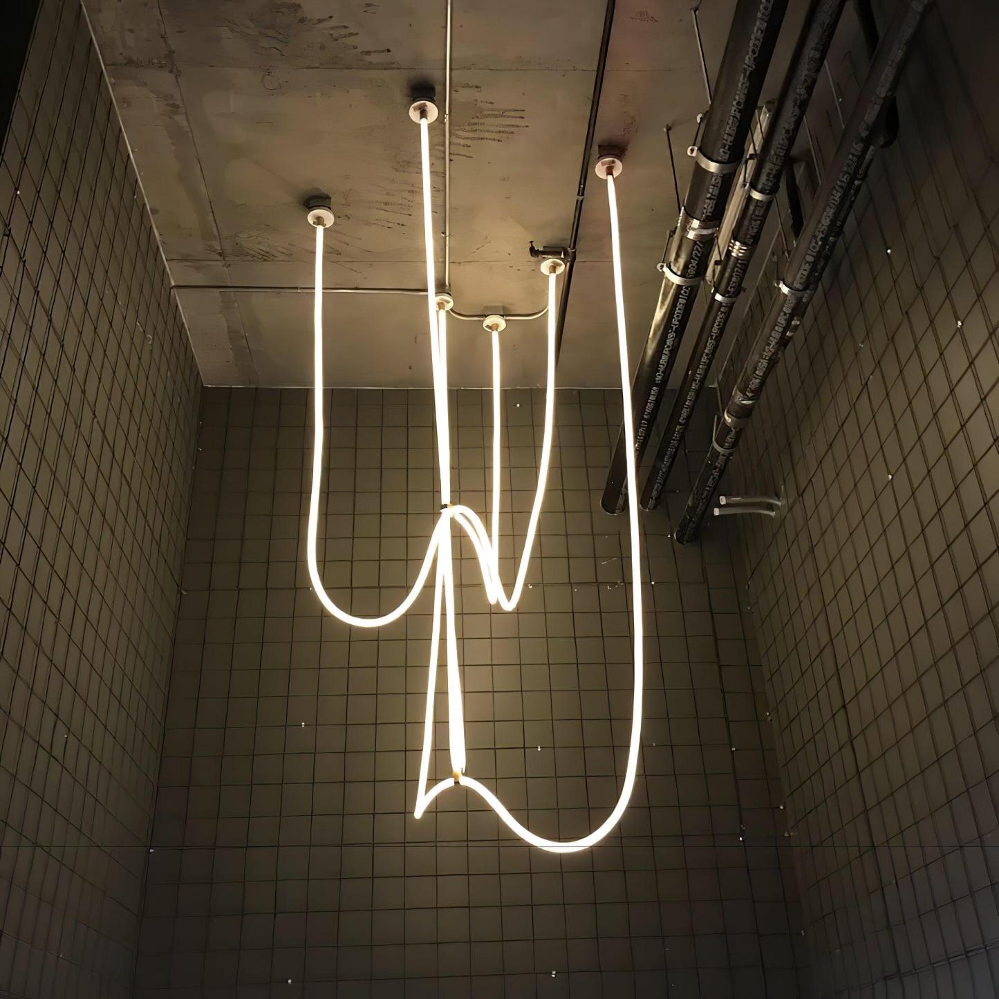 Solara Pendelleuchte Flexible Kurve Silikon Messing-Las Sola
