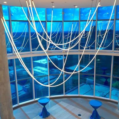Solara Pendelleuchte Flexible Kurve Silikon Messing-Las Sola
