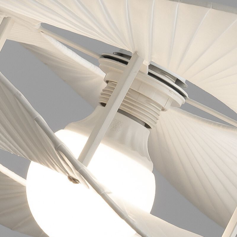 Renée Modern LED Pendelleuchte Weiß Metall Stoff Wohnzimmer