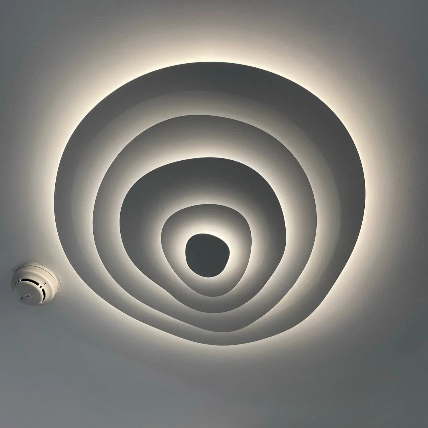 Quinn Modern Wellenform Metall Deckenleuchte Schlafzimmer Wohnzimmer