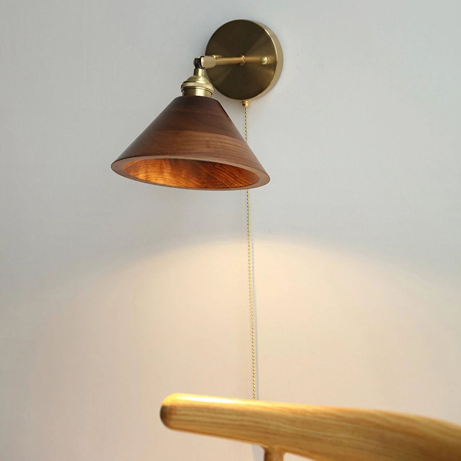Alessio Vintage Round Wood Wall Light Bedroom Hallway Living Room