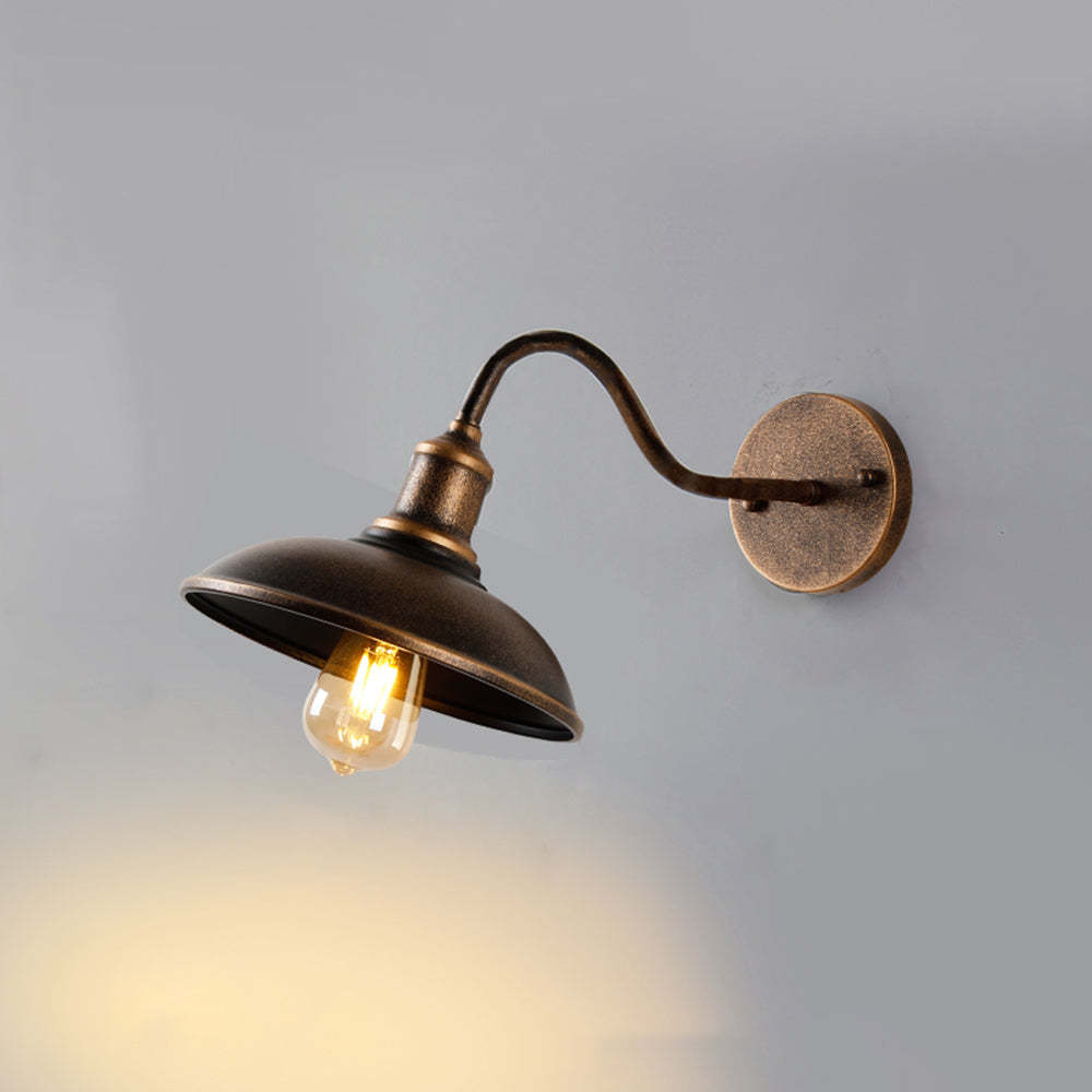 Alessio Rustieke Komvormige mMetalen Wandlamp, Antiek Messing