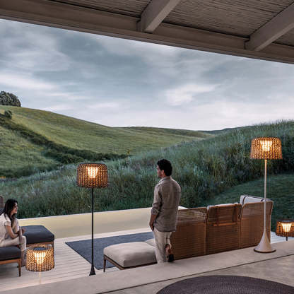 Ritta Retro LED Vloerlamp Zwart Wit Metaal Slaapkamer Woonkamer