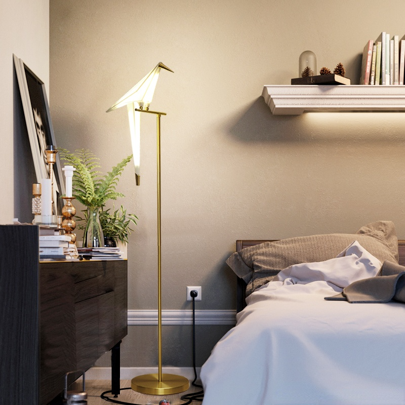 Clifford Design Bird LED Vloerlamp Goud Metaal Acryl Kinderkamer