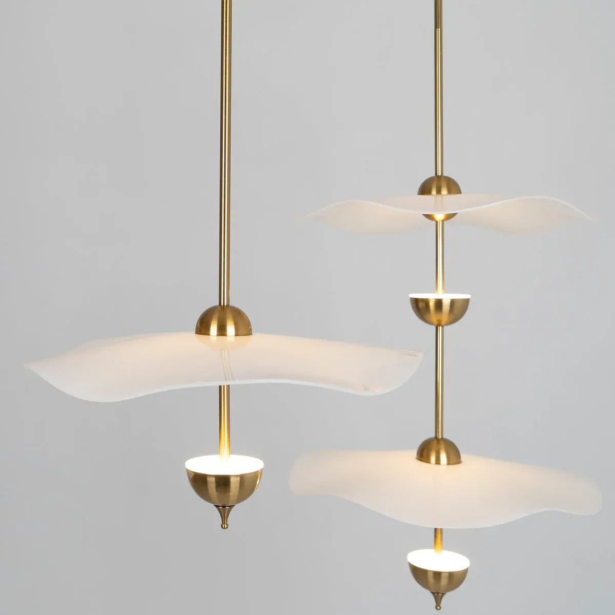 Carins Modern Gold Metal Acrylic Pendant Light Bedroom Living Room