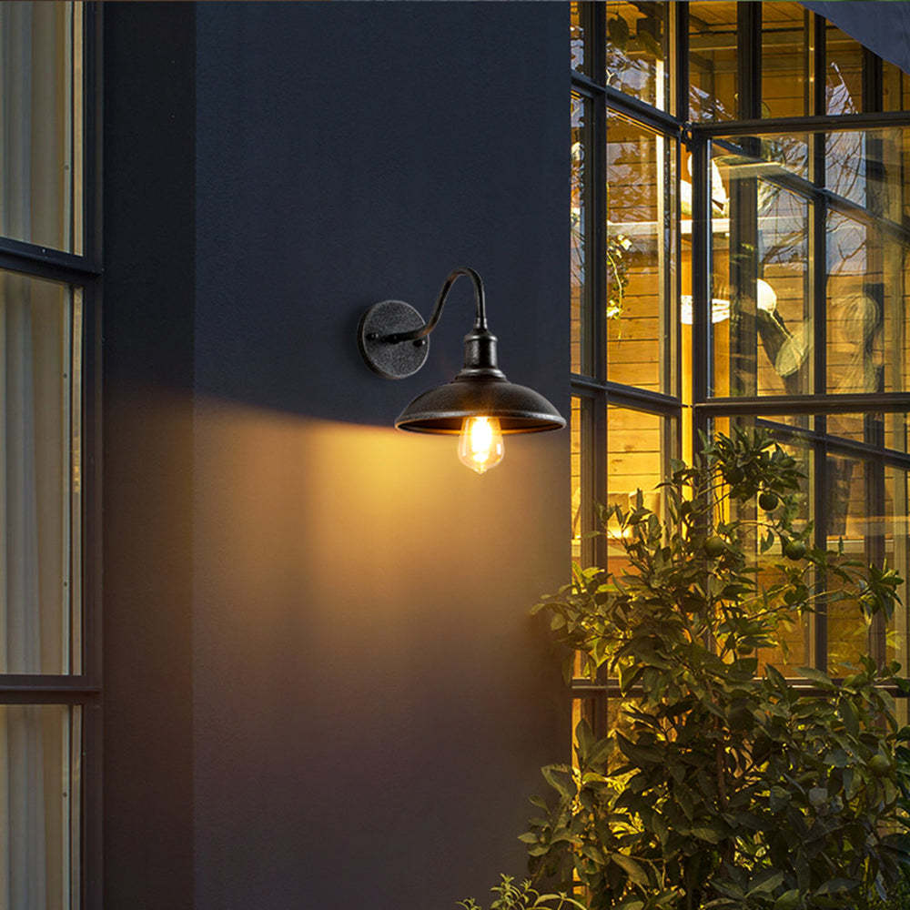 Alessio Rustieke Komvormige mMetalen Wandlamp, Antiek Messing