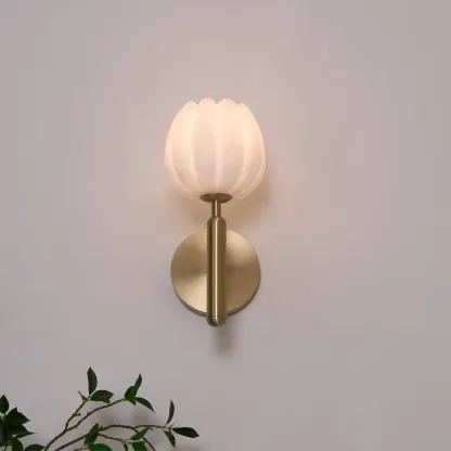 Carins Cottage Flower Resin Wall Light Shades Bedroom Hallway