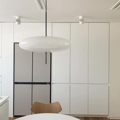 Leilani Vintage Ovaal LED Hanglampen Wit/Zwart Metaal/Acryl Slaapkamer