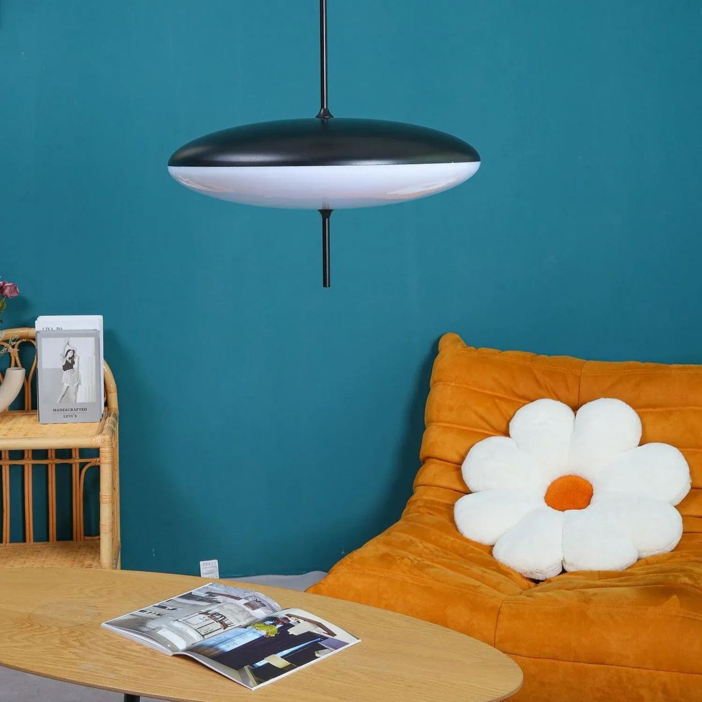 Leilani Vintage Ovaal LED Hanglampen Wit/Zwart Metaal/Acryl Slaapkamer
