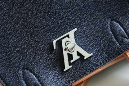 Dubula Fashion Lu-Vi bags - 8242