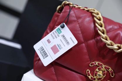 CHL 19 Handbag 26cm Burgundy For Women AS1160