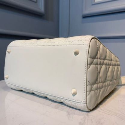 DI Medium Lady Bag White For Women 9.5in/24cm CD