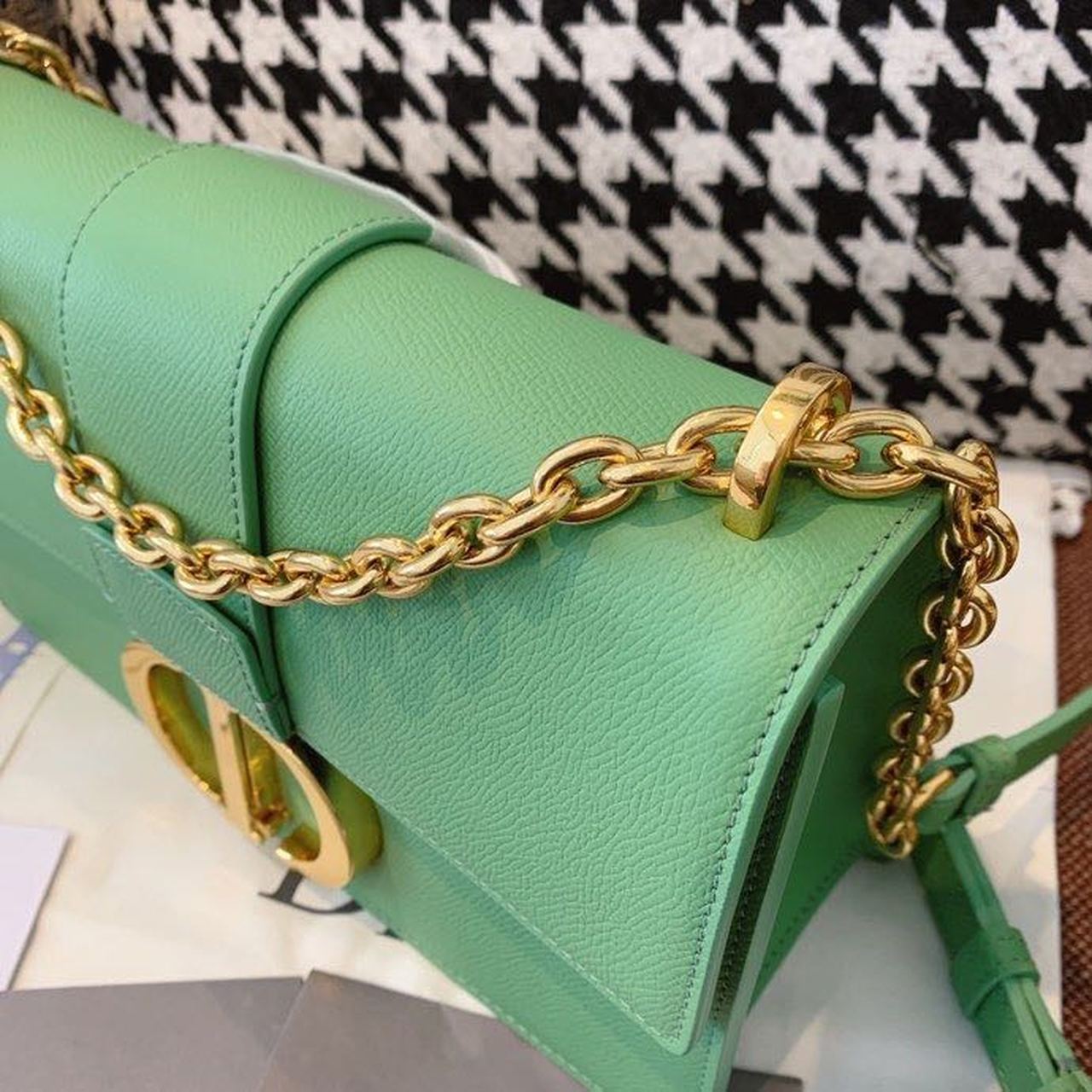 DI 30 Montaigne Chained Bag Deep Mint Green Box For Women 24cm/9in CD