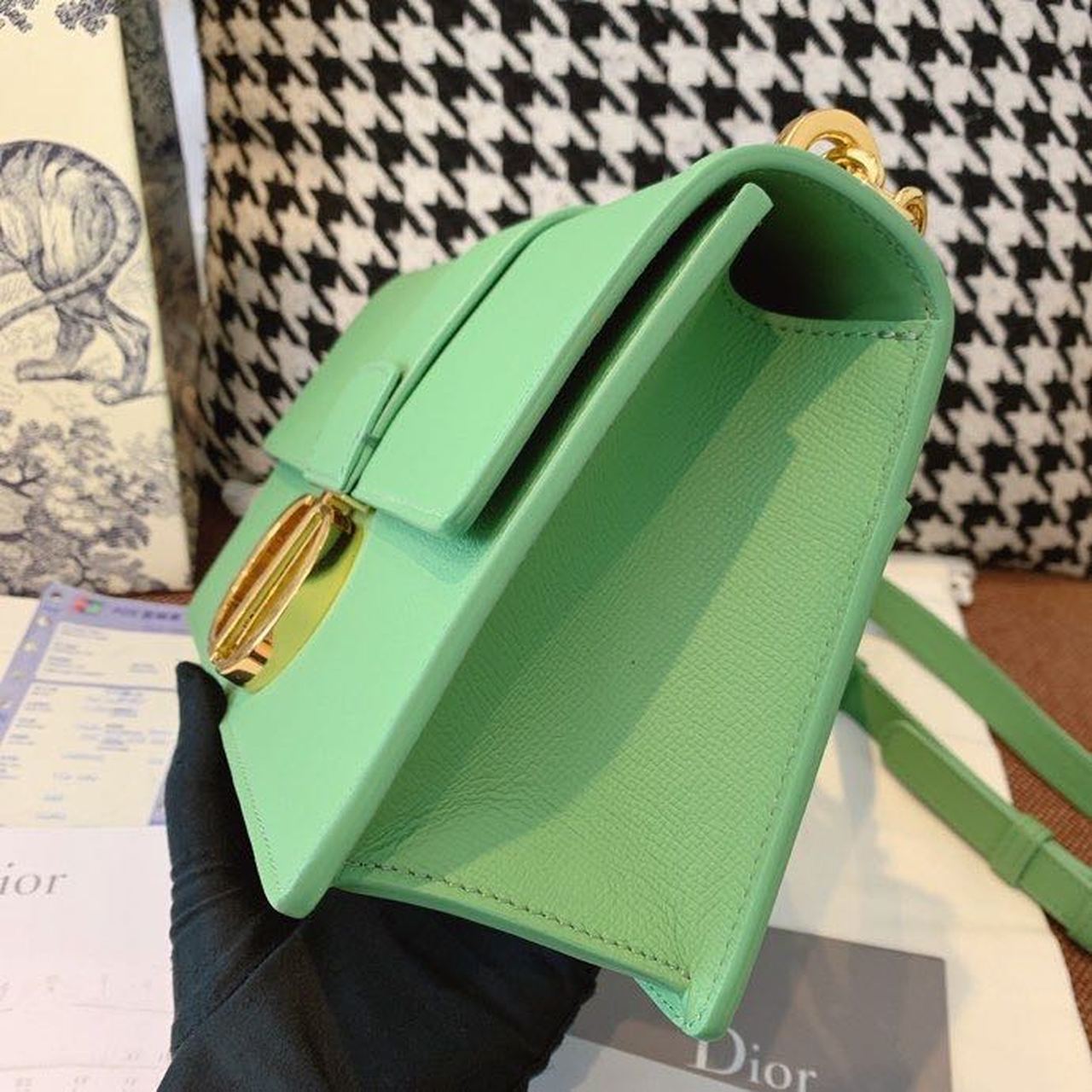 DI 30 Montaigne Chained Bag Deep Mint Green Box For Women 24cm/9in CD